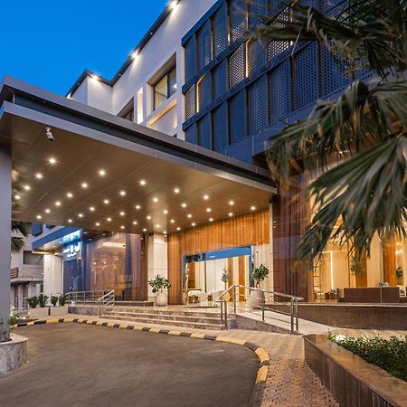 Voyage Hotel & Suites Rijád Kültér fotó