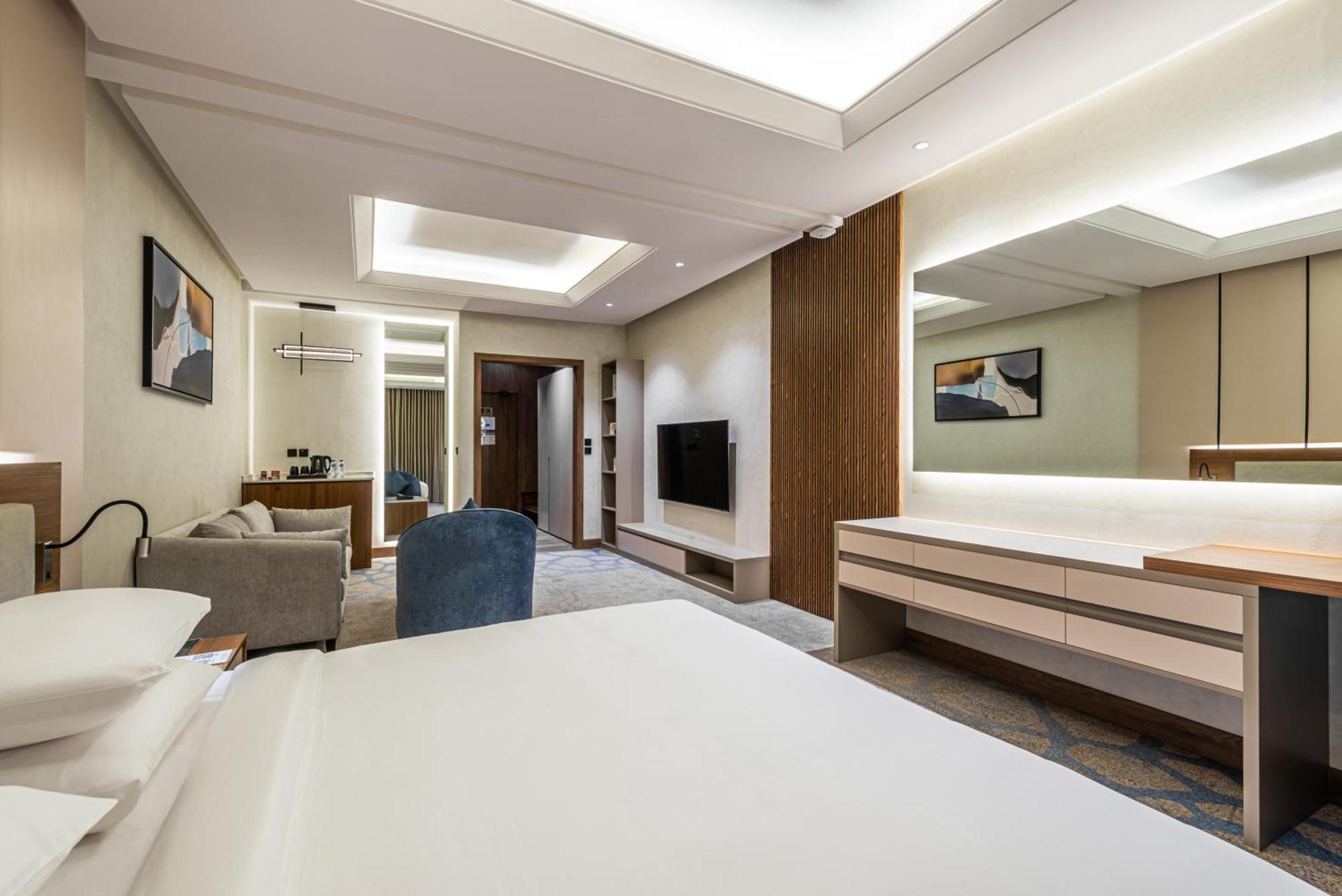 Voyage Hotel & Suites Rijád Kültér fotó