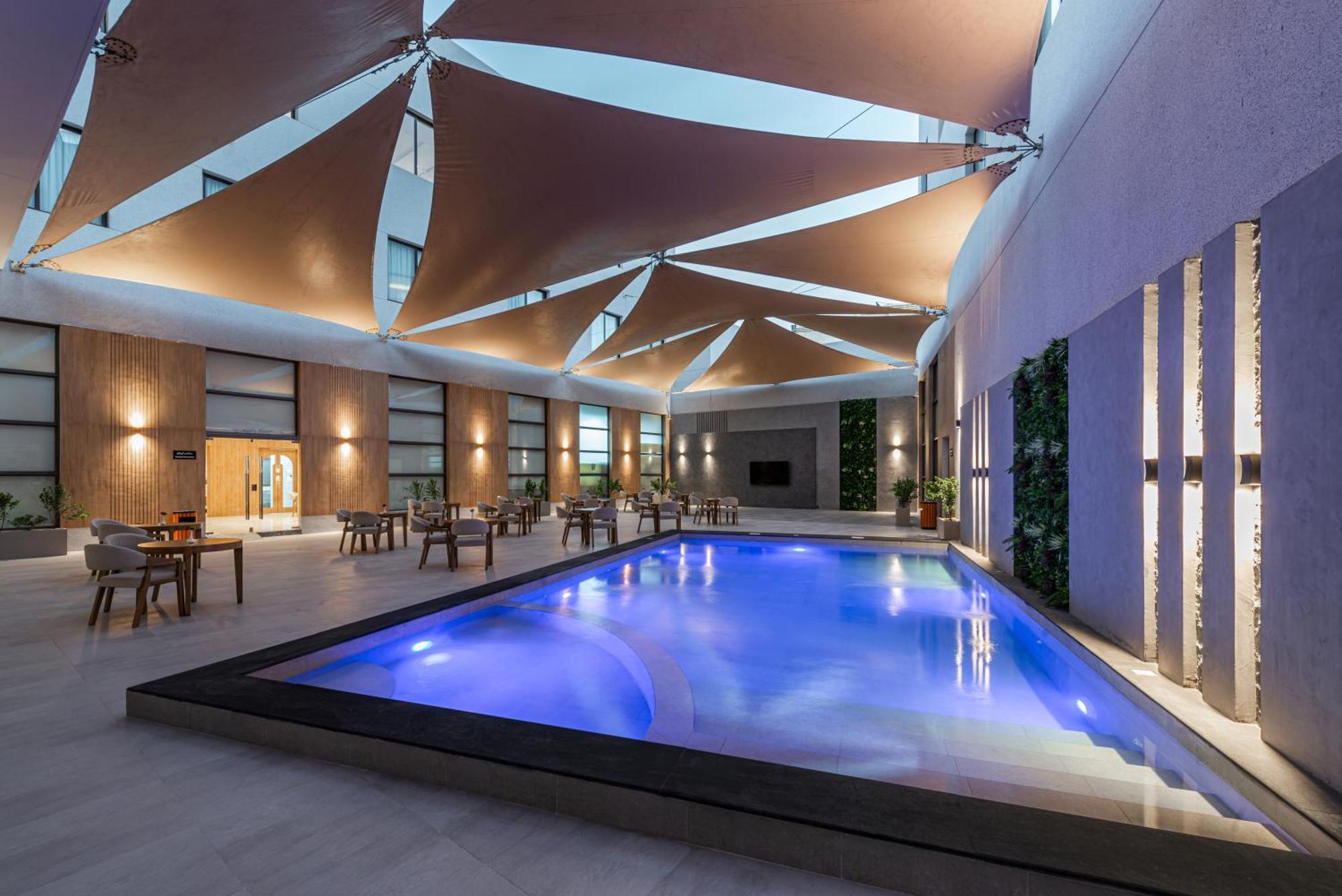 Voyage Hotel & Suites Rijád Kültér fotó