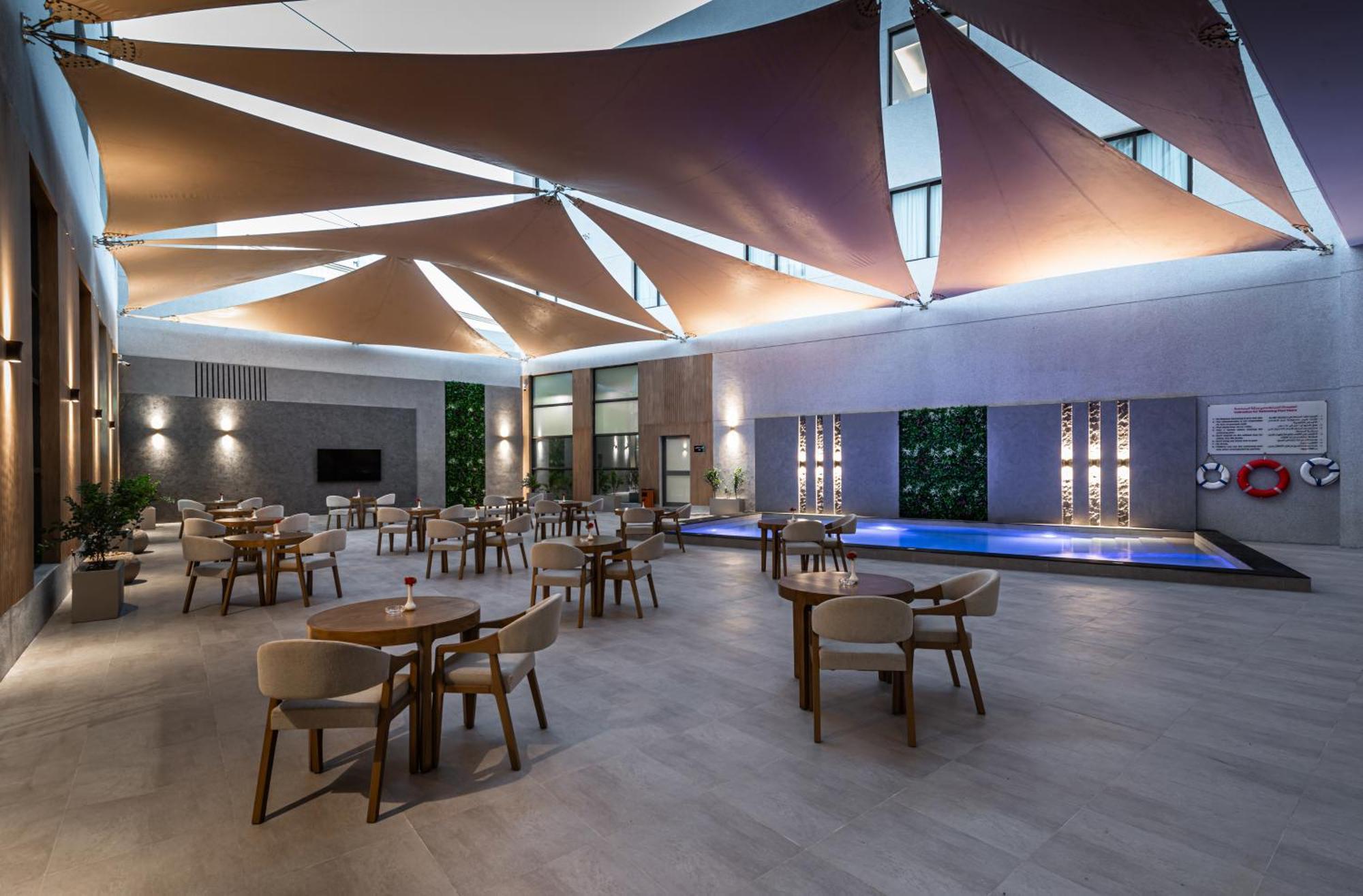 Voyage Hotel & Suites Rijád Kültér fotó